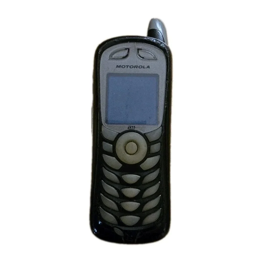 Vintage Motorola i415 Black Handheld Boost Mobile Phone Collector Purposes Part